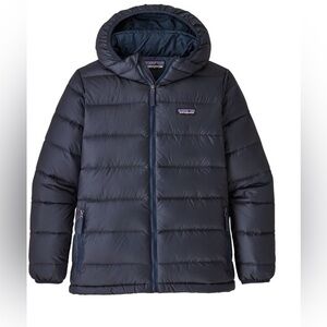 Patagonia Hi-Loft Down Sweater Hoody in navy blue, size small (7-8)